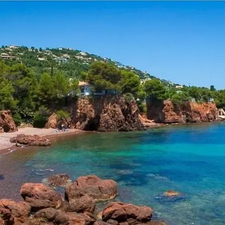 Nocleg ze śniadaniem Ev'reve Saint-Raphaël